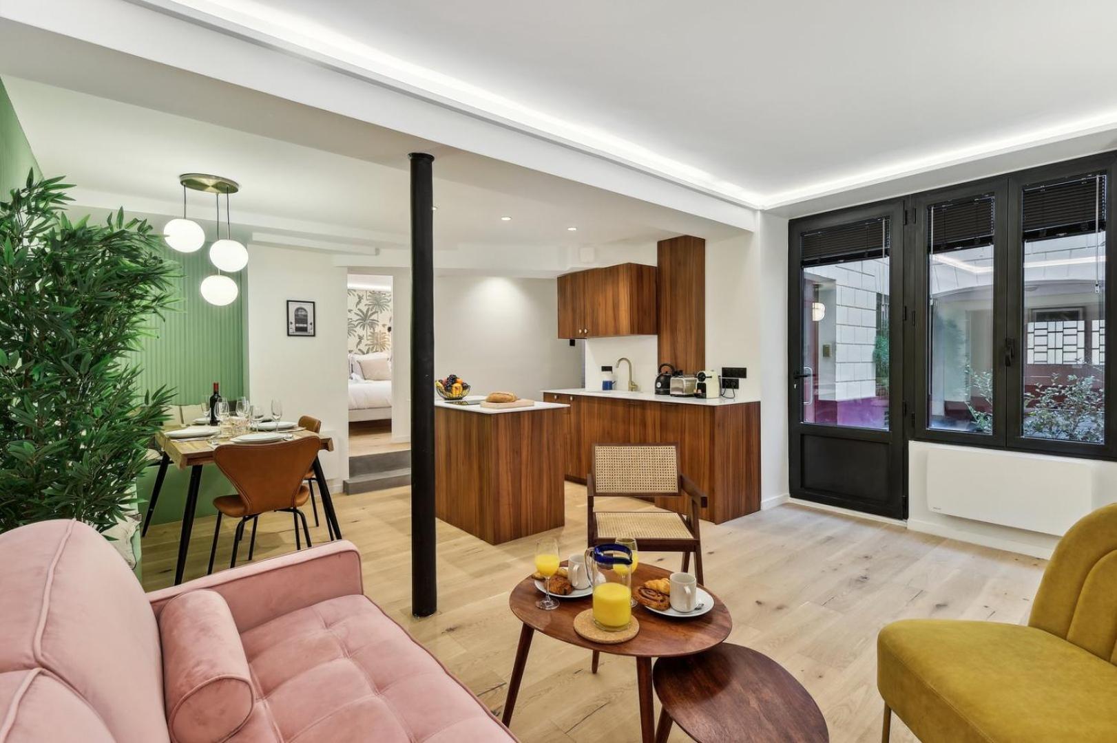 506 Cadet - Superb In Apartment *