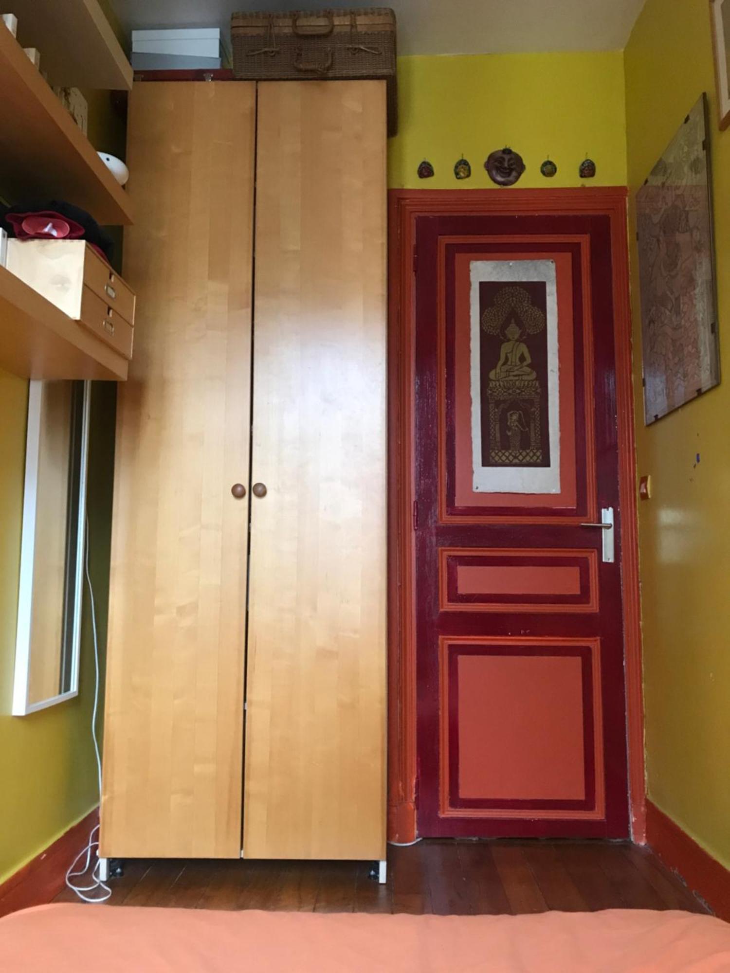 Charming Flat In Belleville Apartment