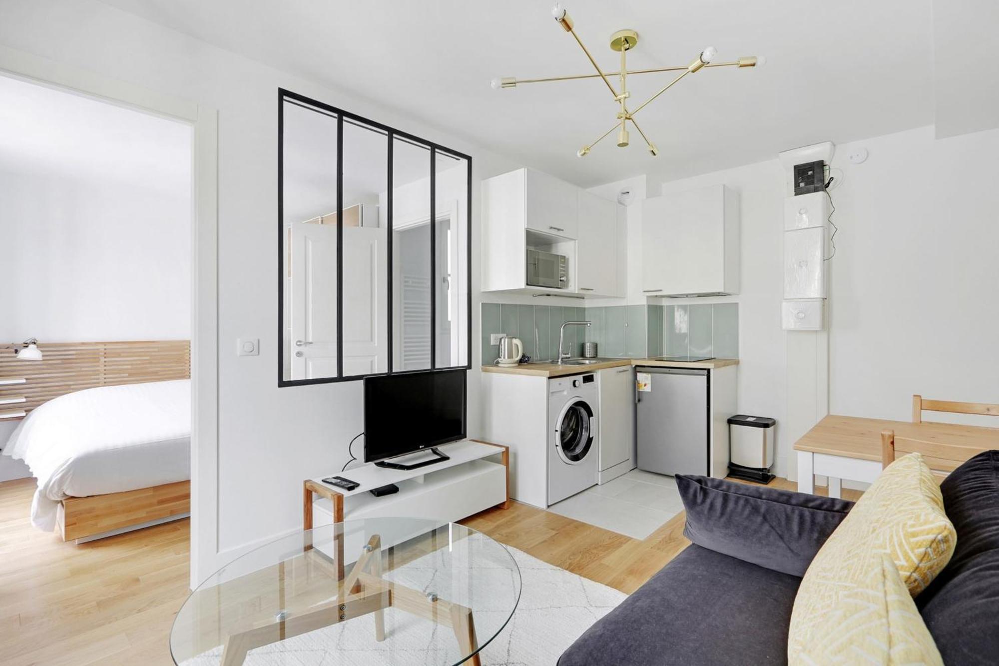 Flexliving - One-bedroom - Leriche Apartment