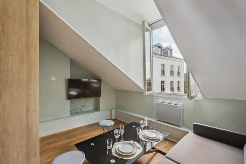 Apartment 512 Folie - Cozy Near Republique *