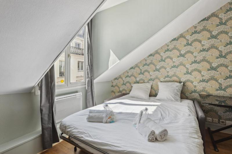 Apartment 512 Folie - Cozy Near Republique Paris