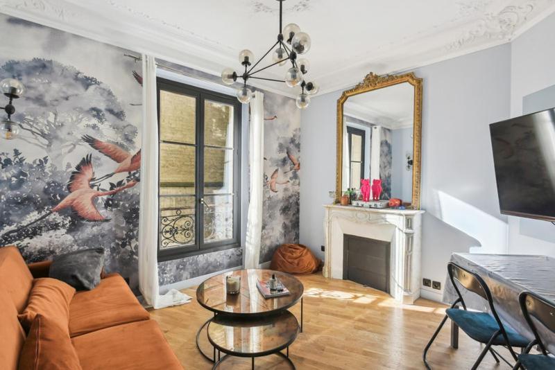 Apartment 511 Tour - Superb In *