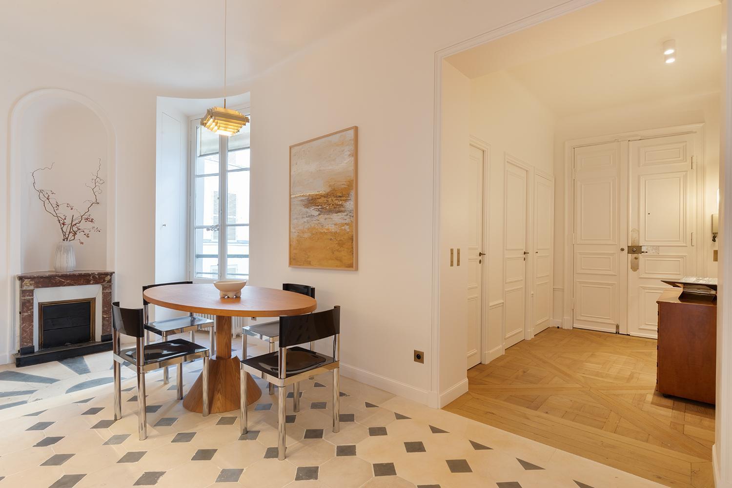 Pick A Flat's In Saint-germain - Place Furstemberg Apartment Paris