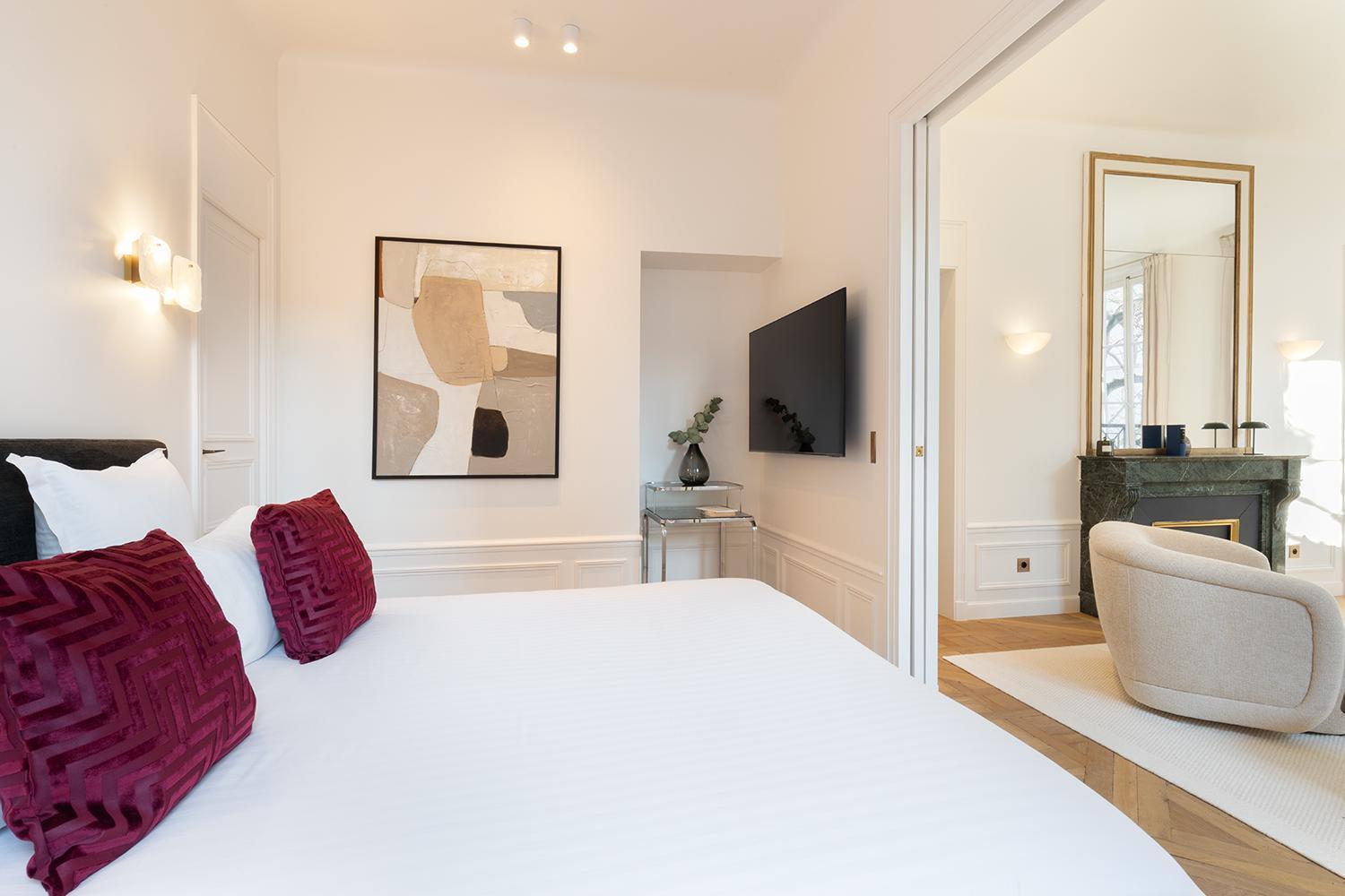 Pick A Flat's In Saint-germain - Place Furstemberg * Paris