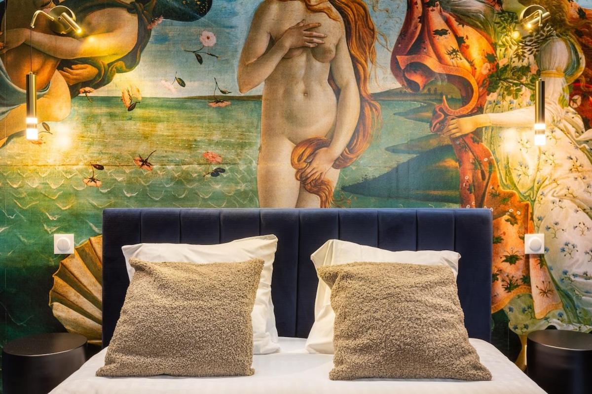 Arc De Triomphe Romantic Jacuzzi Saphir Paris