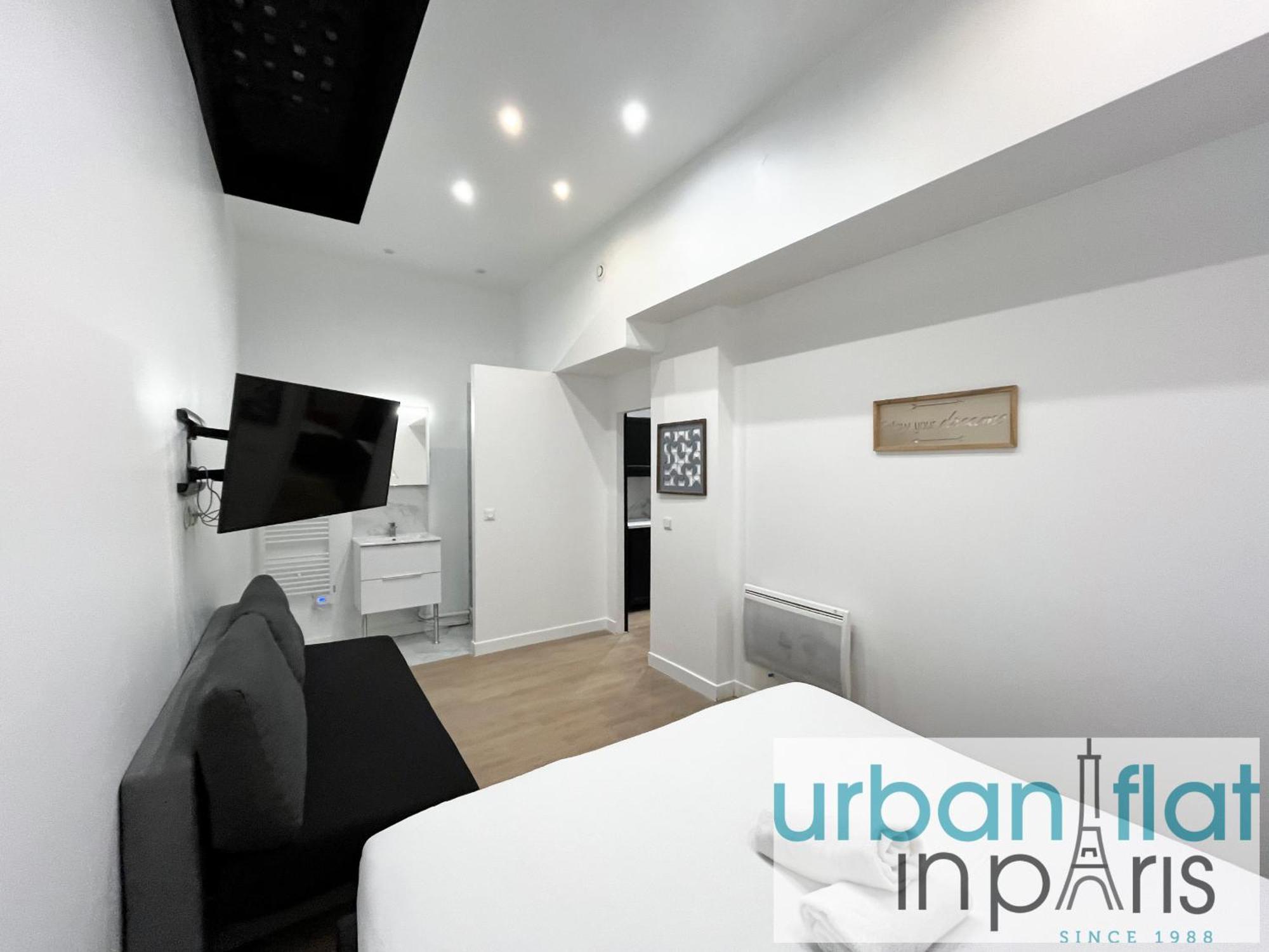 Urban Flat 52 - Charming 2 Bdr Flat In Center Of Apartment