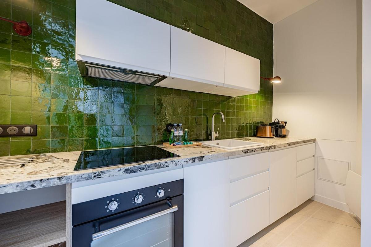 2br-2bathrooms-6pers-montparnasse-paris 15-ac *