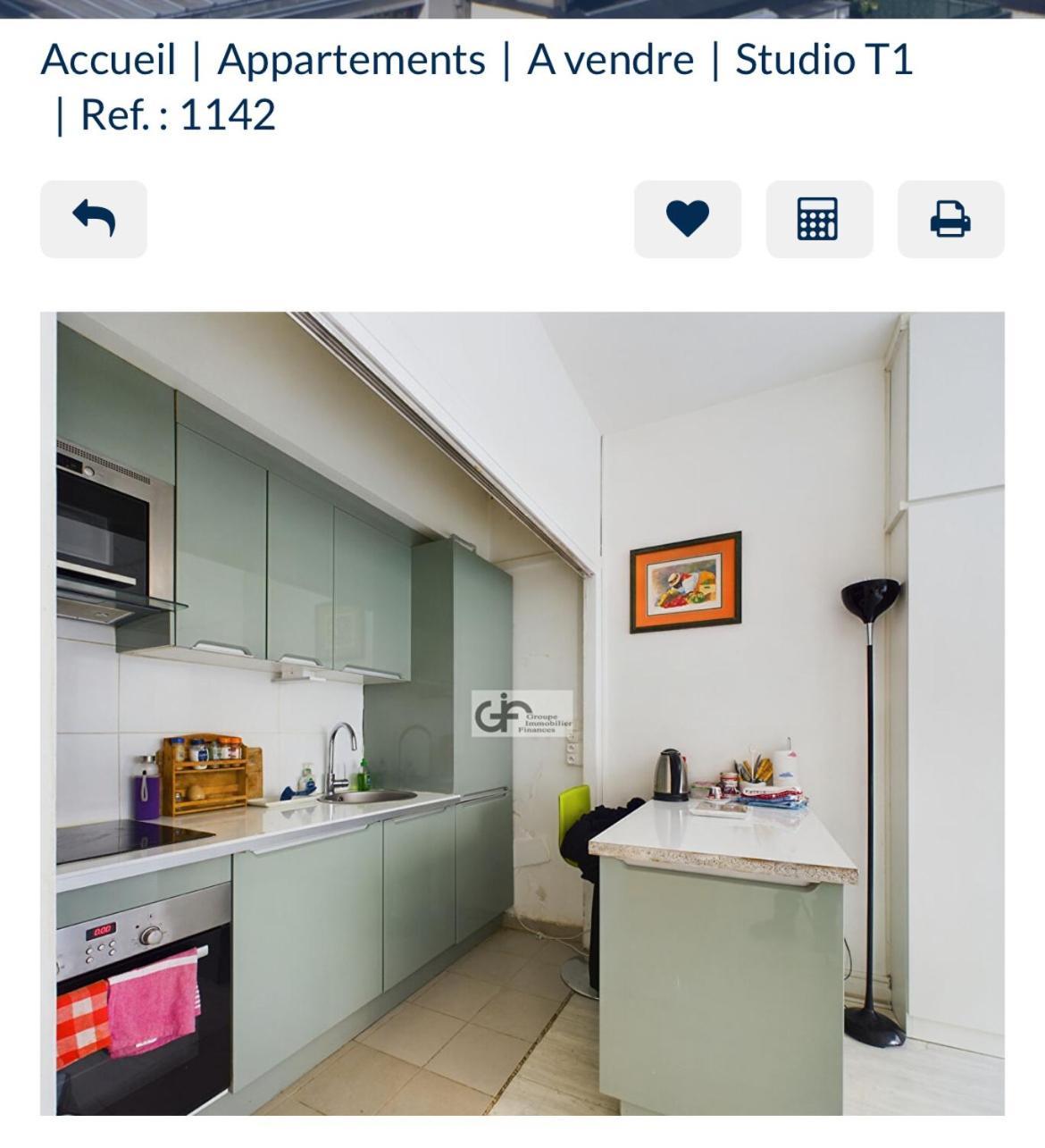 Small Cosy In Apartment *