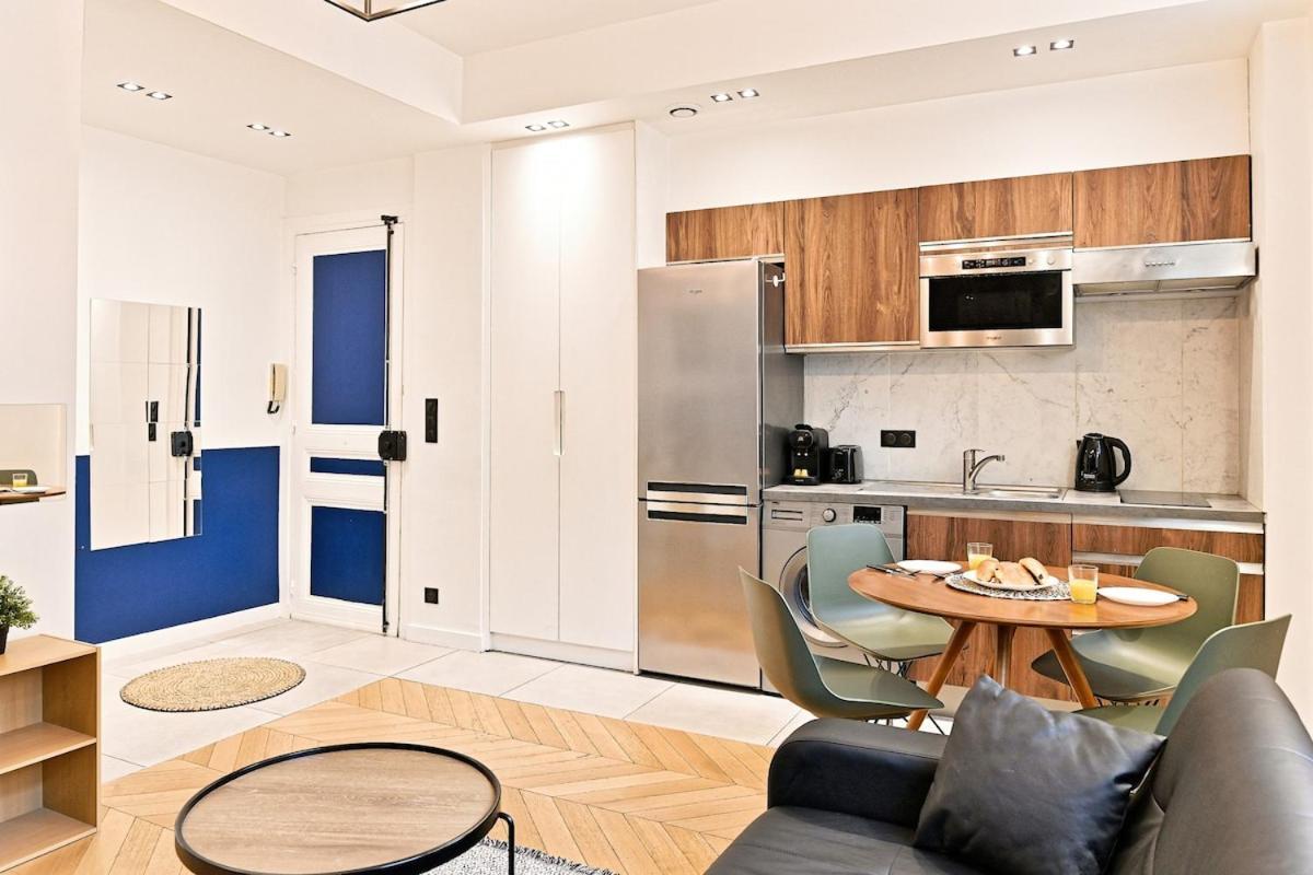Apartment Raffine Pres De La Seine 16eme Paris