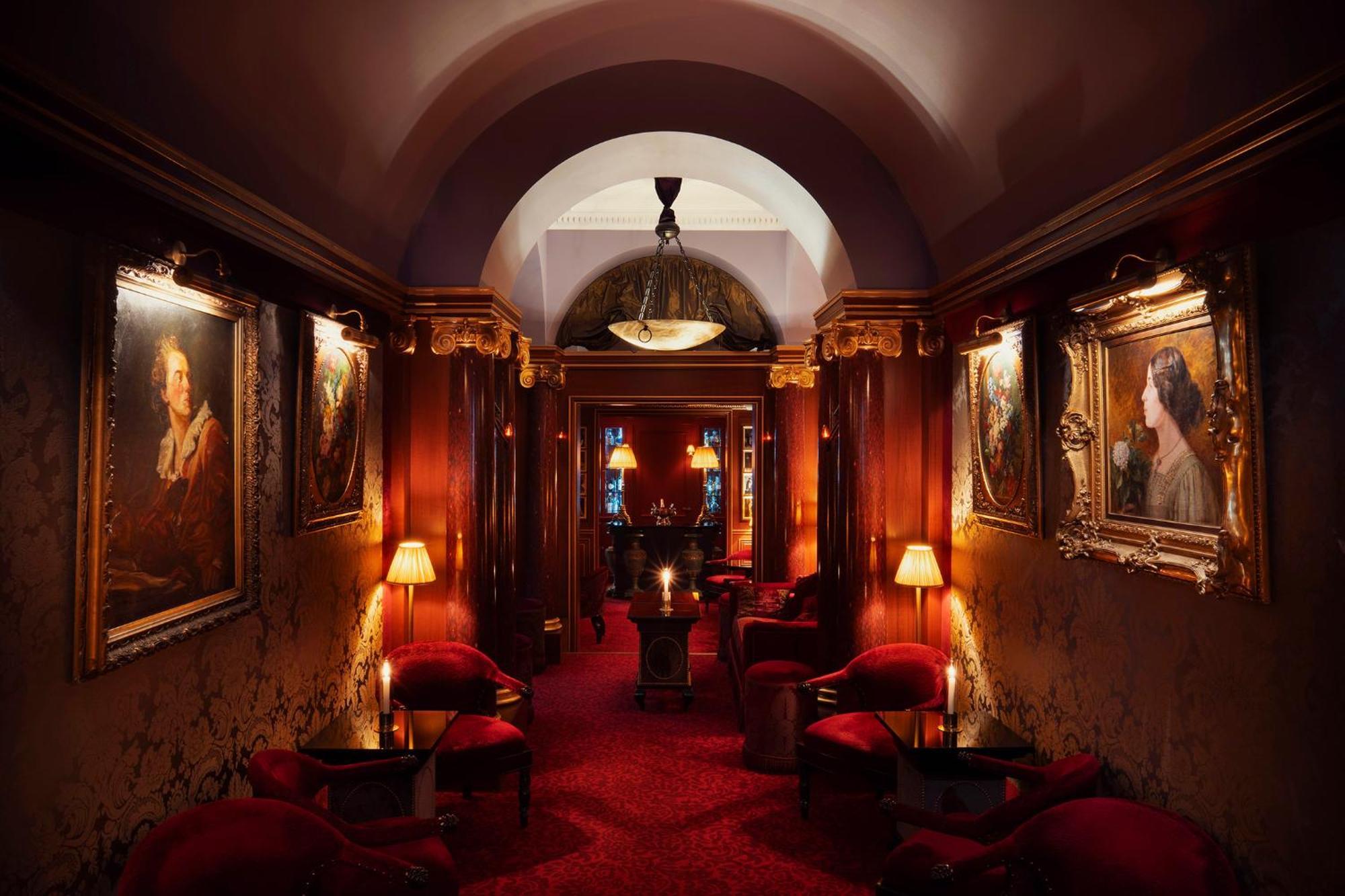 Maison Athenee