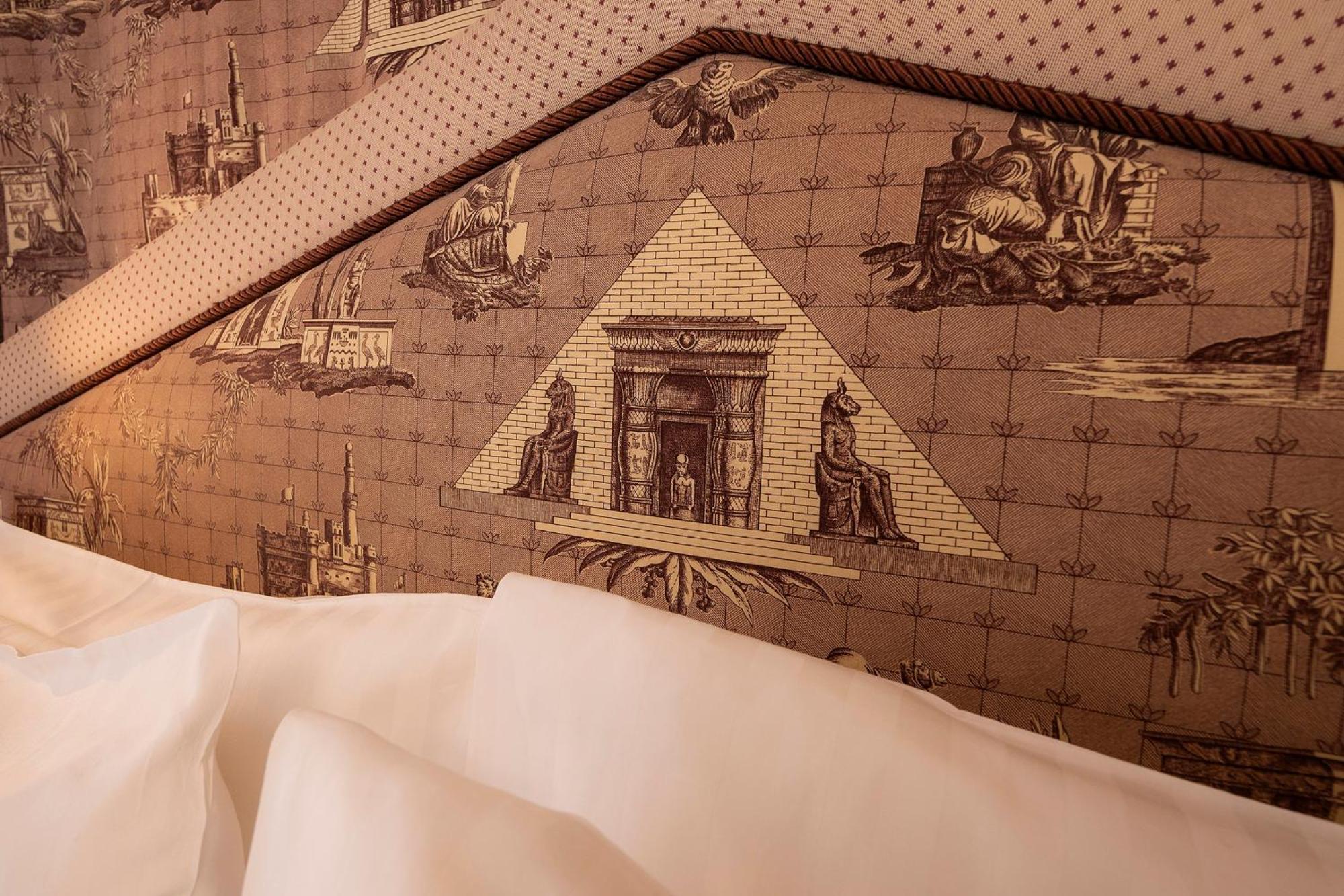 Maison Athenee Hotel