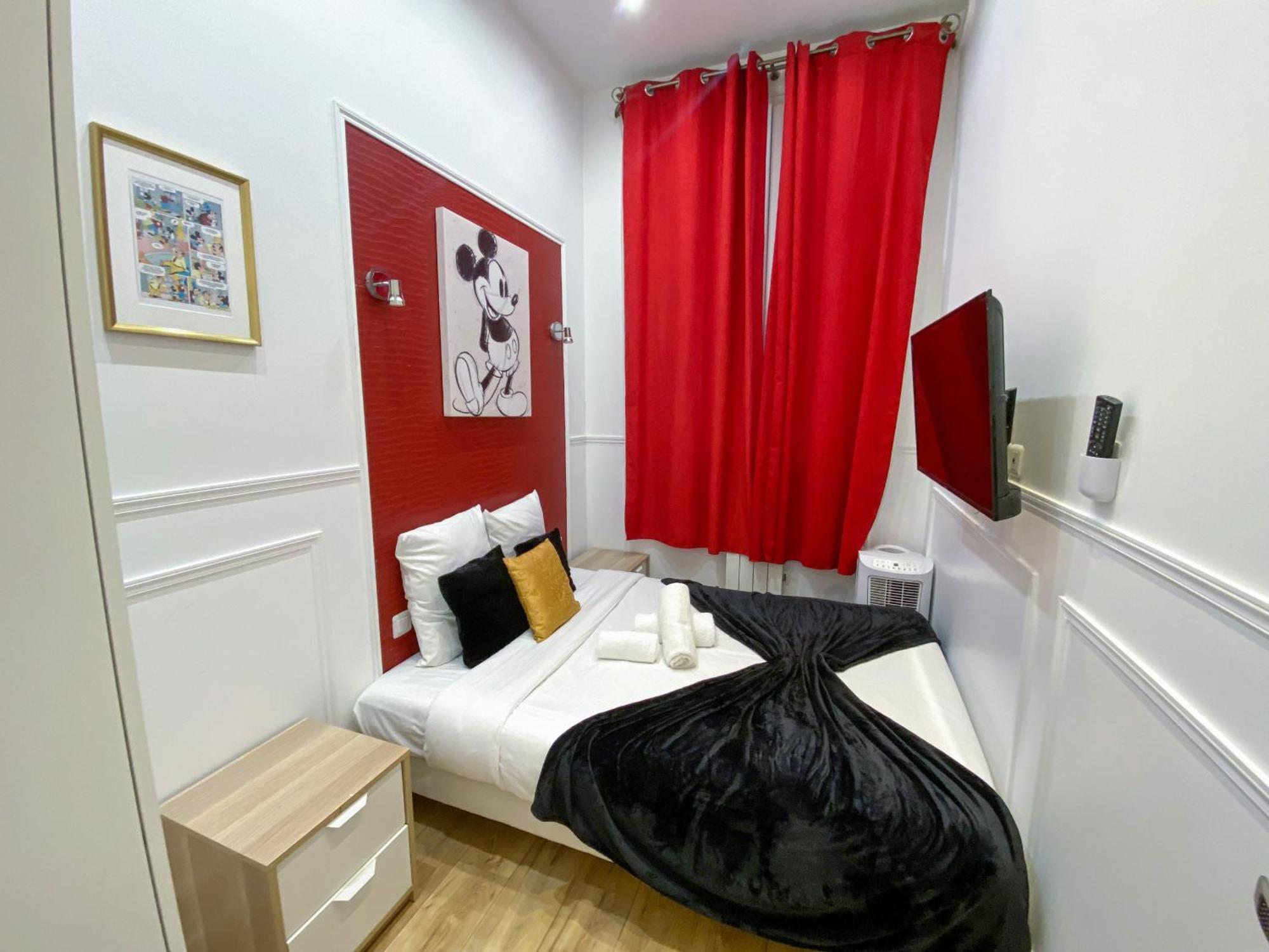72 - Mermoz Mickey Mouse * Paris