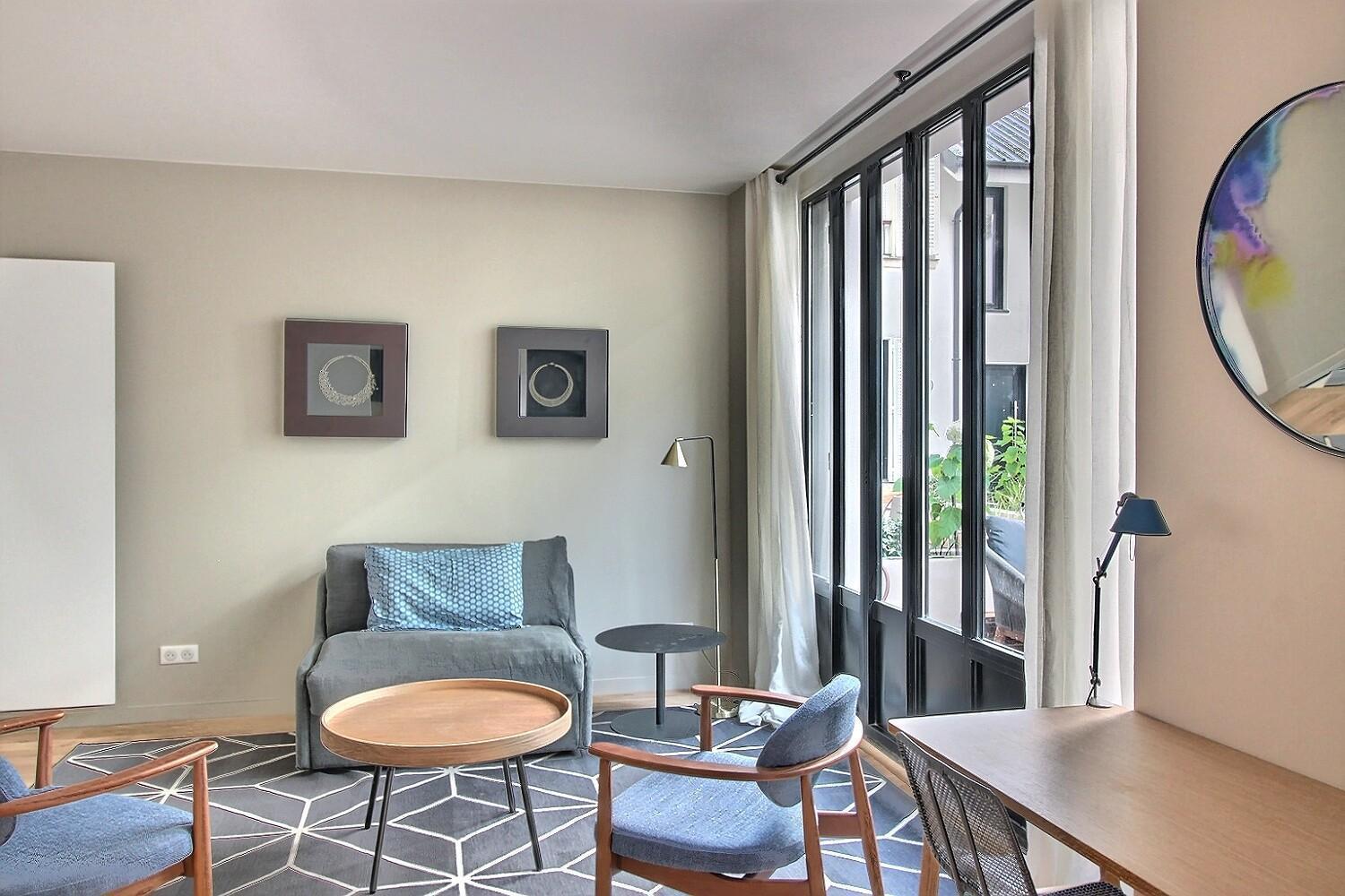 Apartment Parisian L Marais