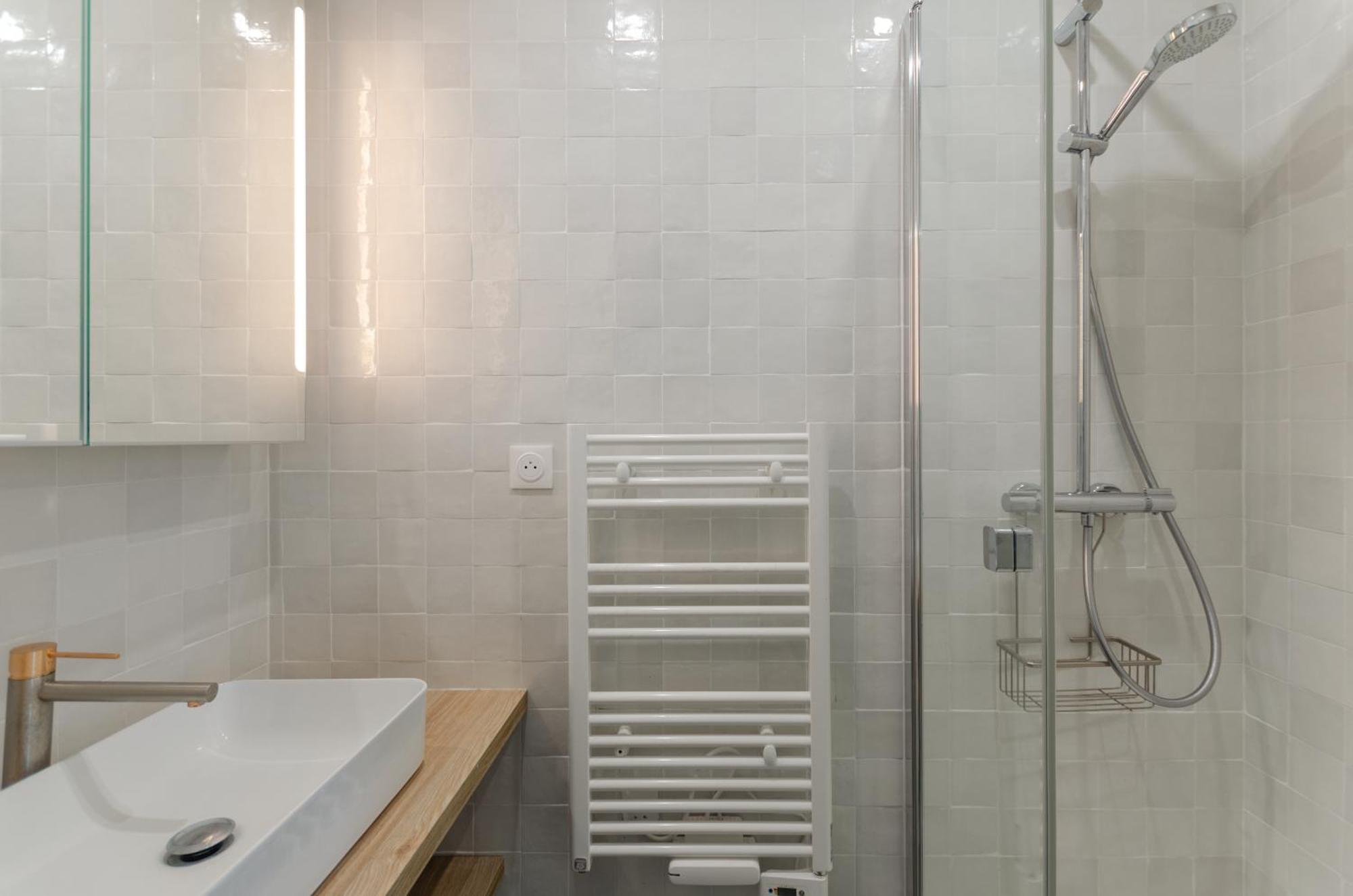 Apartment Parisian L Marais