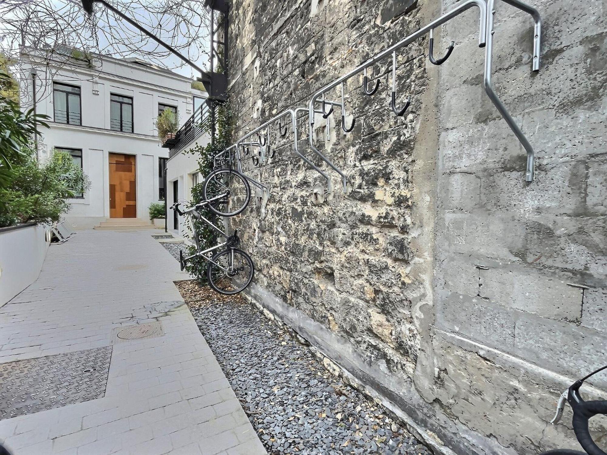 Parisian L Marais Apartment