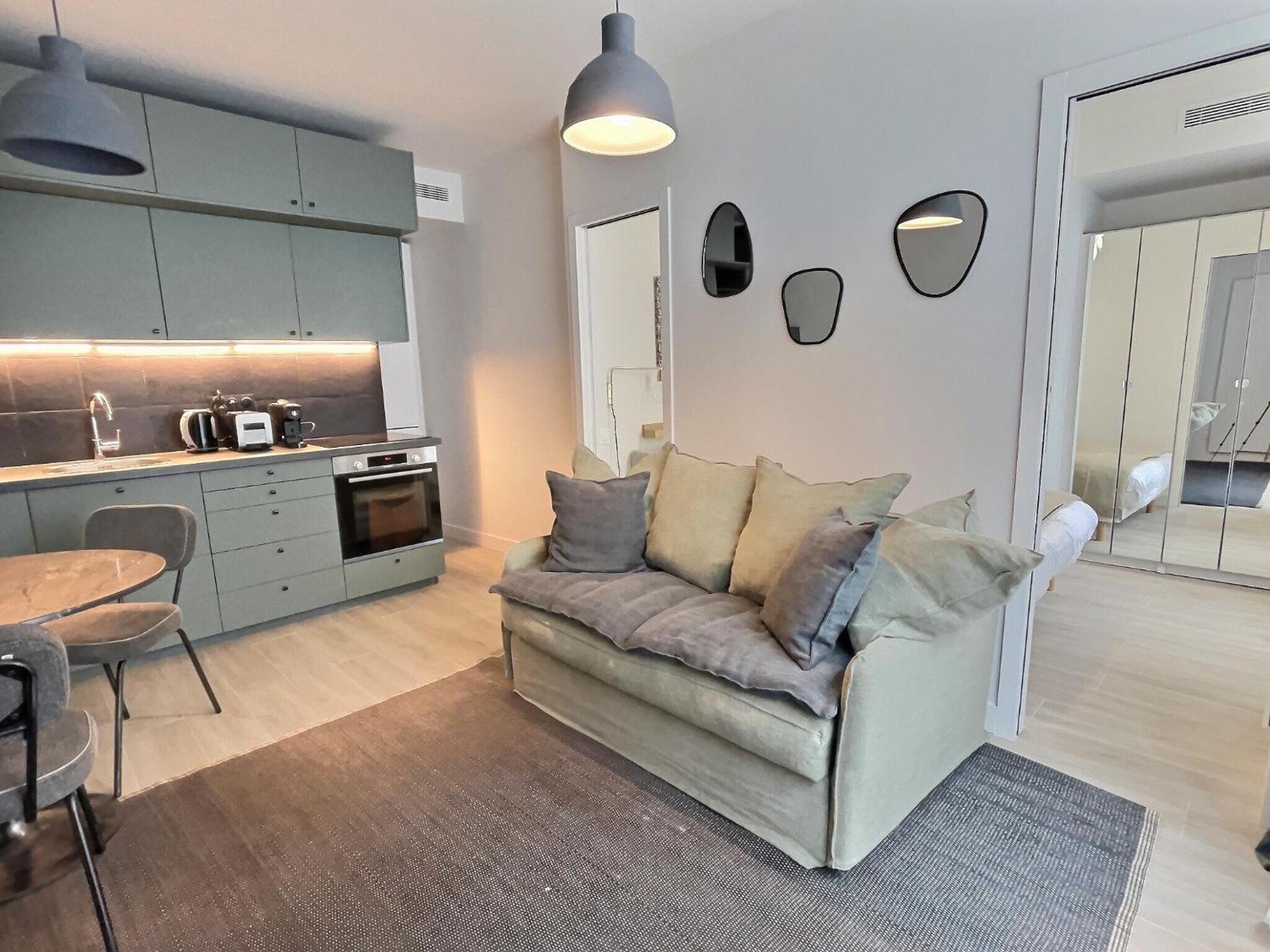 Apartment Parisian L Marais Paris