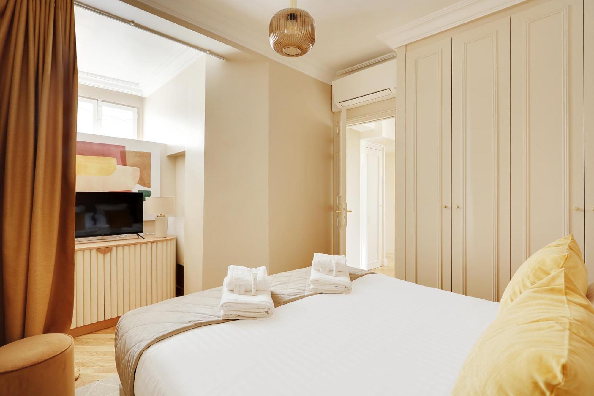 Pick A Flat's In Invalides - Avenue De Breteuil Appartement