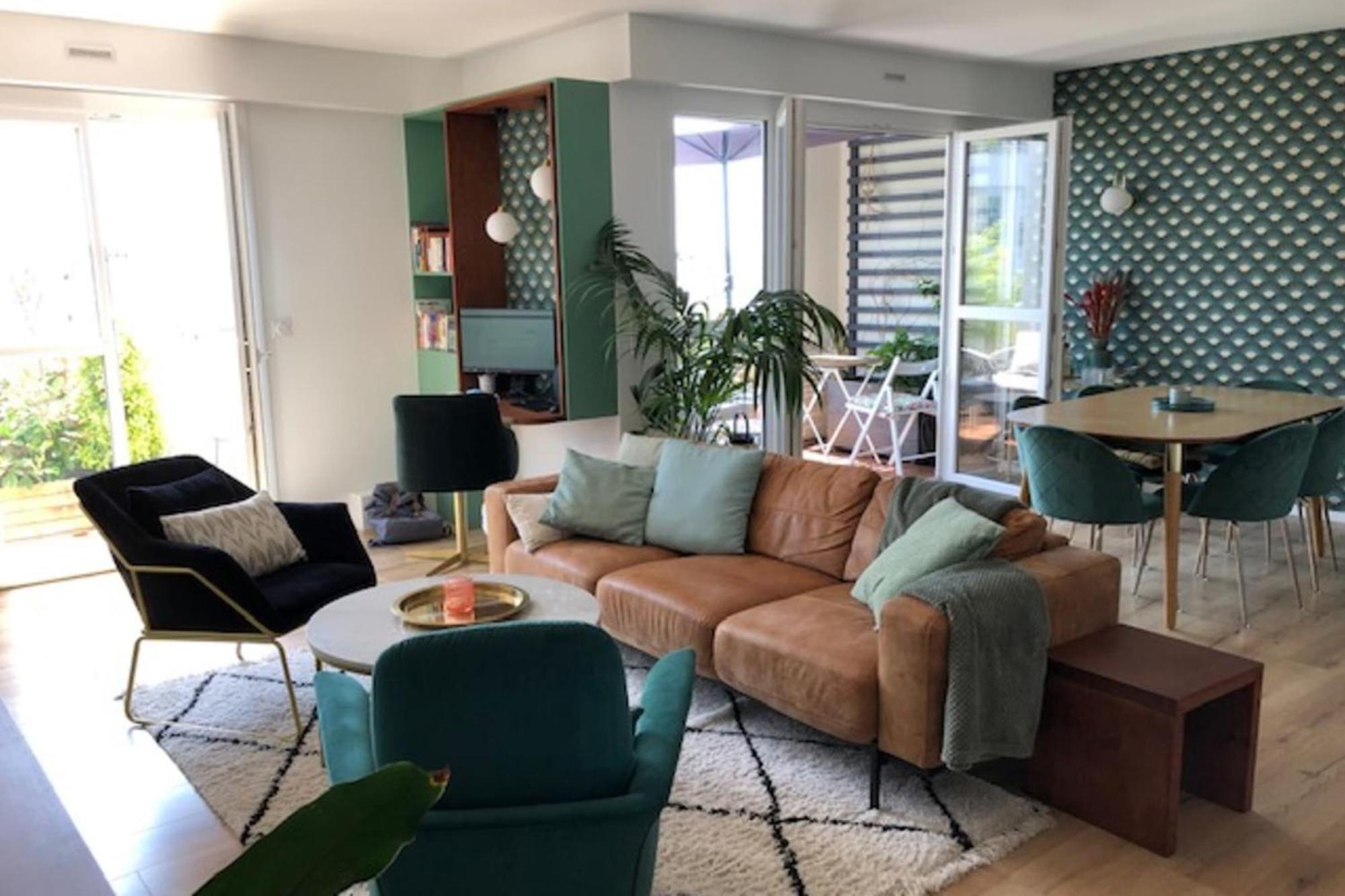 Apartment With Terrace And View Of Paris