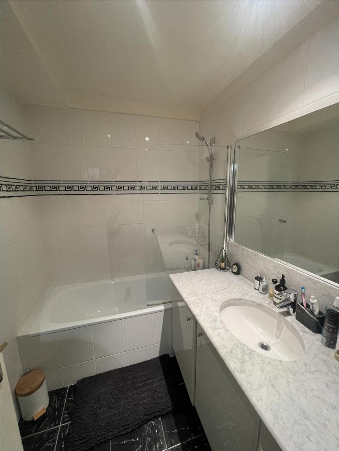 Duplex Tour Eiffel Apartment