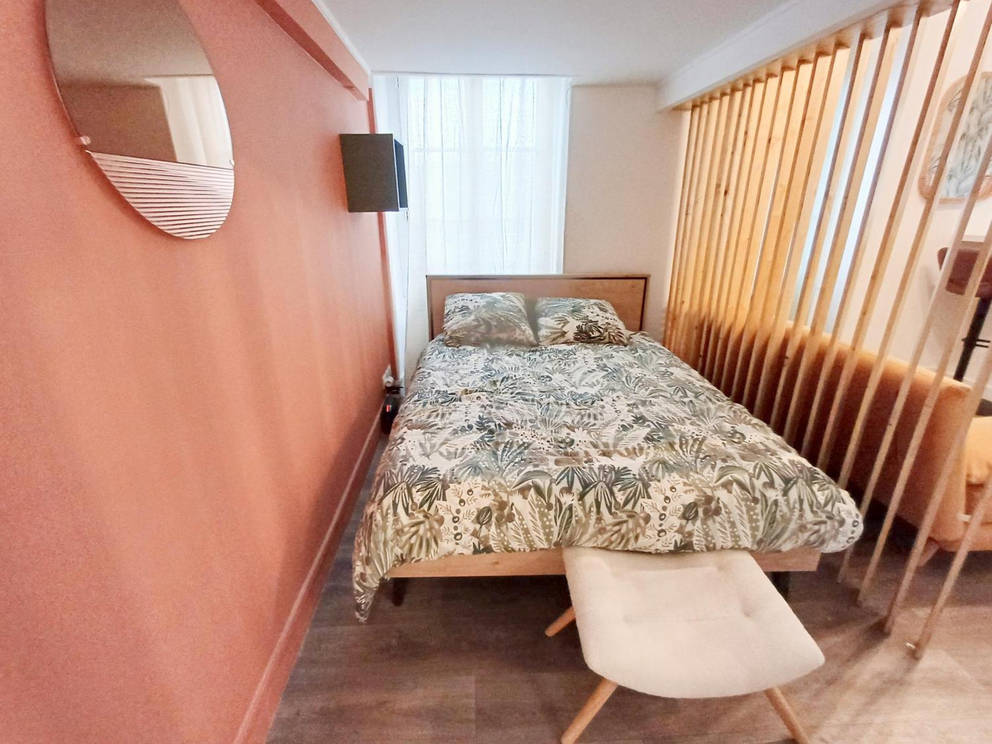 Gare Montparnasse,gorgeous1 Bedroom,close To Eiffel Tour,center , Stuning Place Appartement Paris