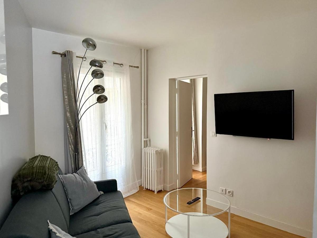 Cocon Au Coeur De Montmartre Homestay *