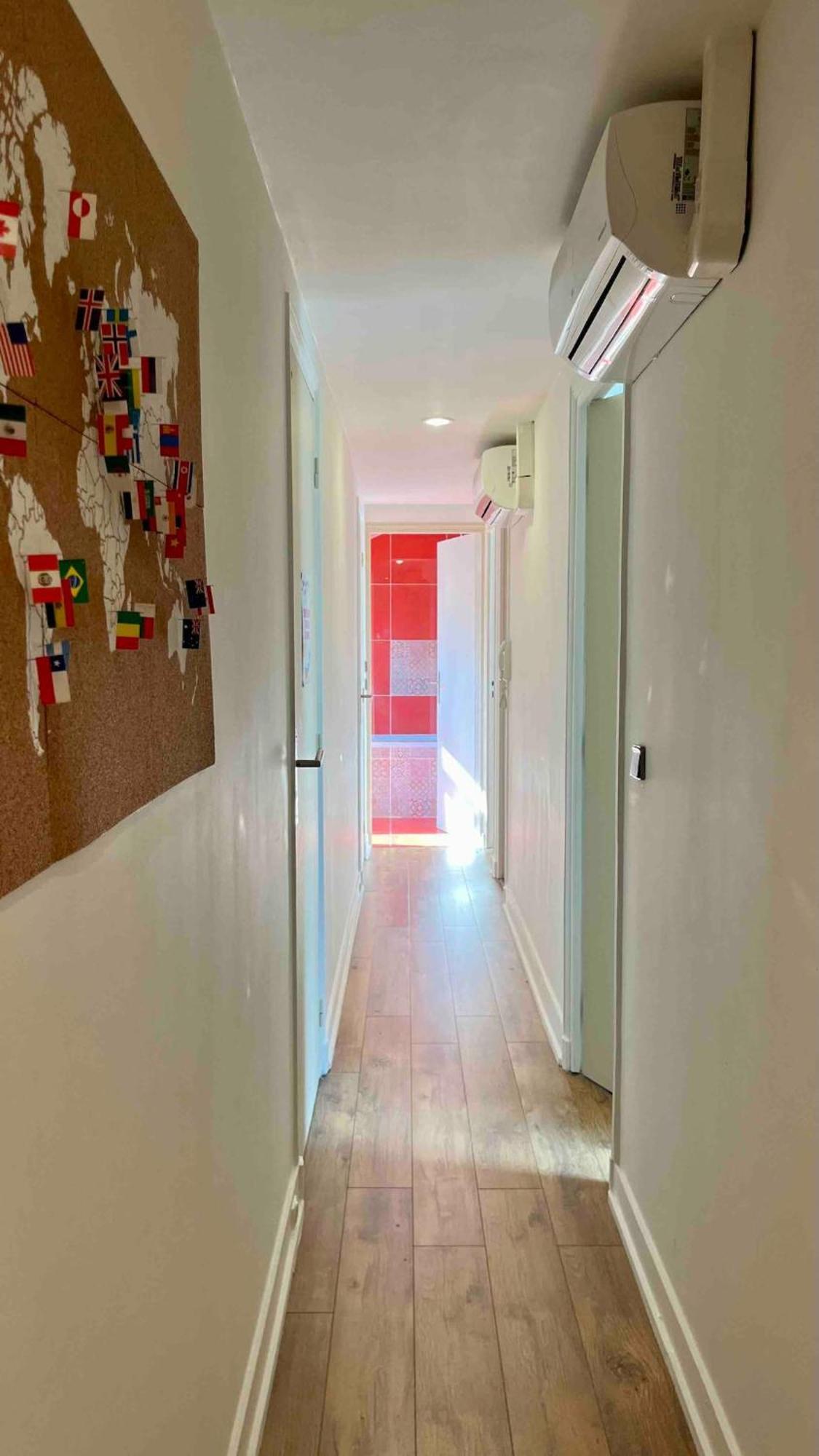 Large, Quiet, Familial Floor Duplex * Paris