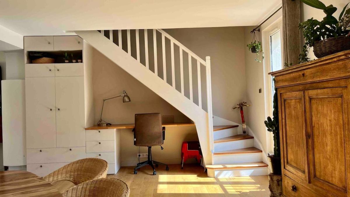 Large, Quiet, Familial Floor Duplex
