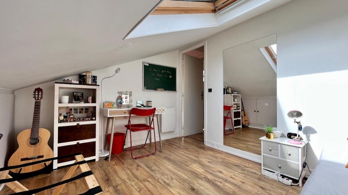 Large, Quiet, Familial Floor Duplex Paris