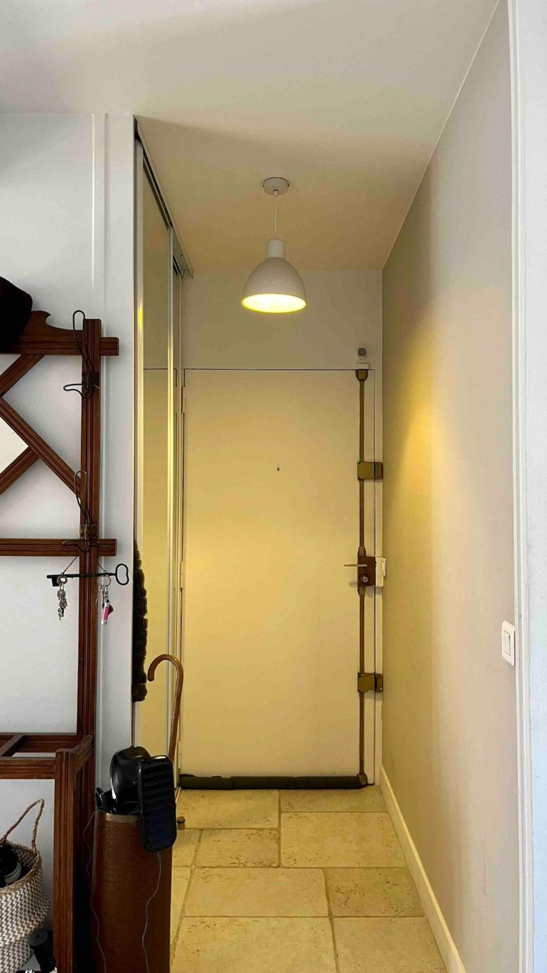 Large, Quiet, Familial Floor Duplex Apartment