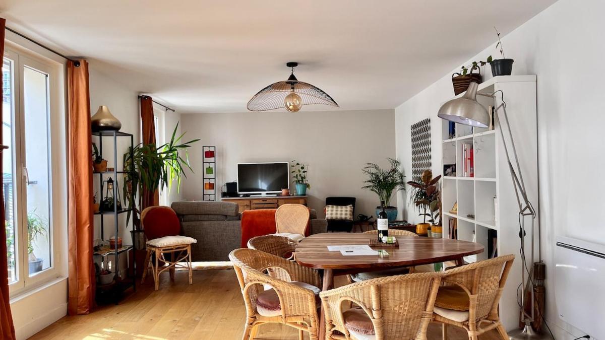 Large, Quiet, Familial Floor Duplex