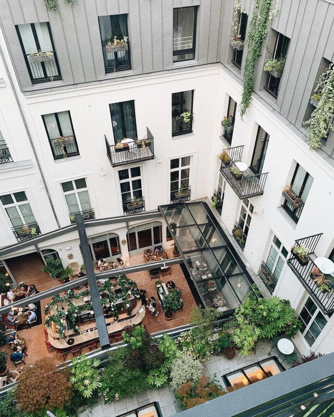 Grands Boulevards Experimental 4* Paris