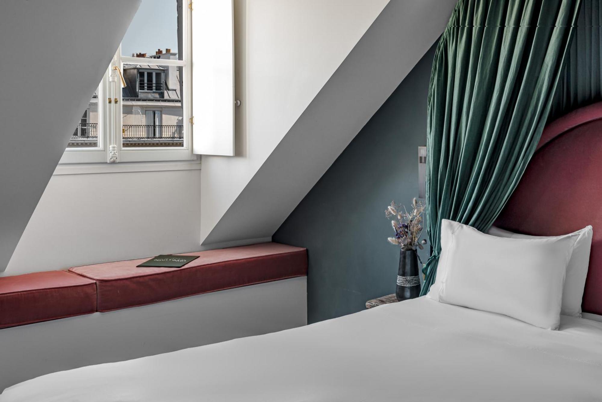 Grands Boulevards Experimental Hotel 4*