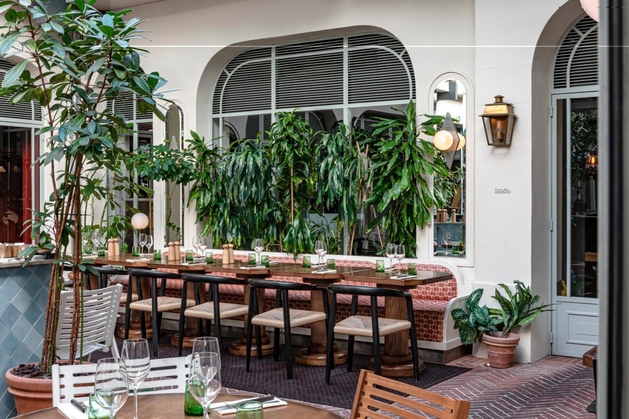 Grands Boulevards Experimental Hotel