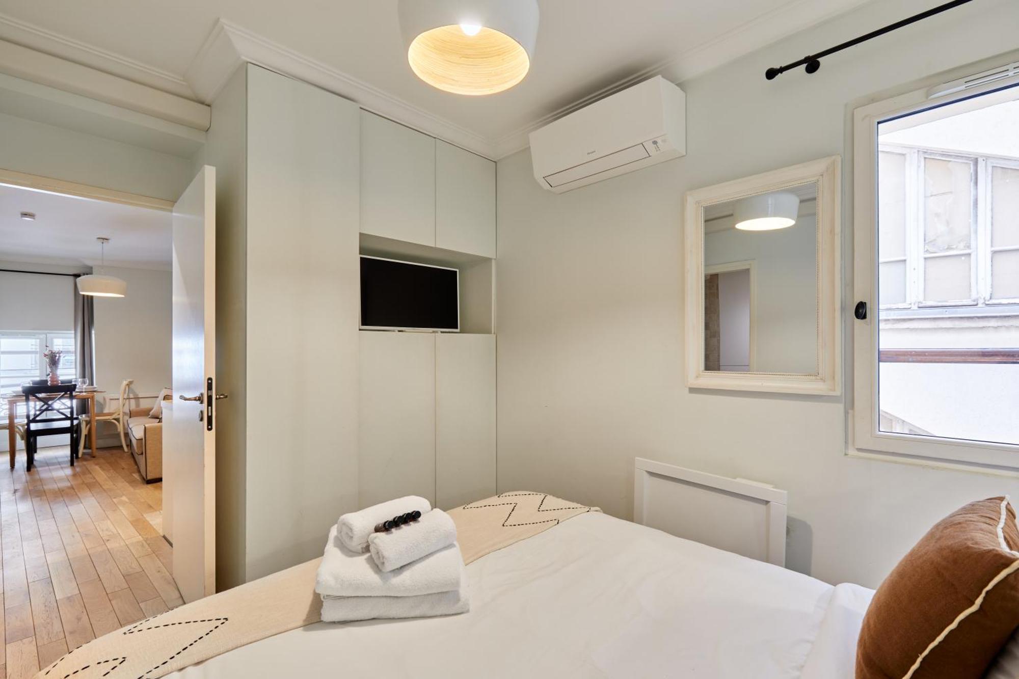 Apartment Grands Boulevards By Prestige Paris