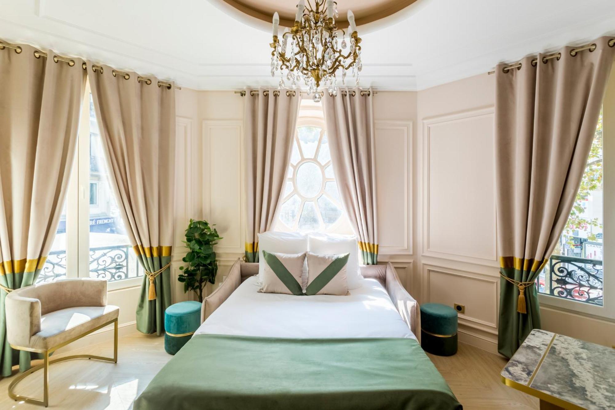 Merveil - Luxury - Louvre - Ours I Paris