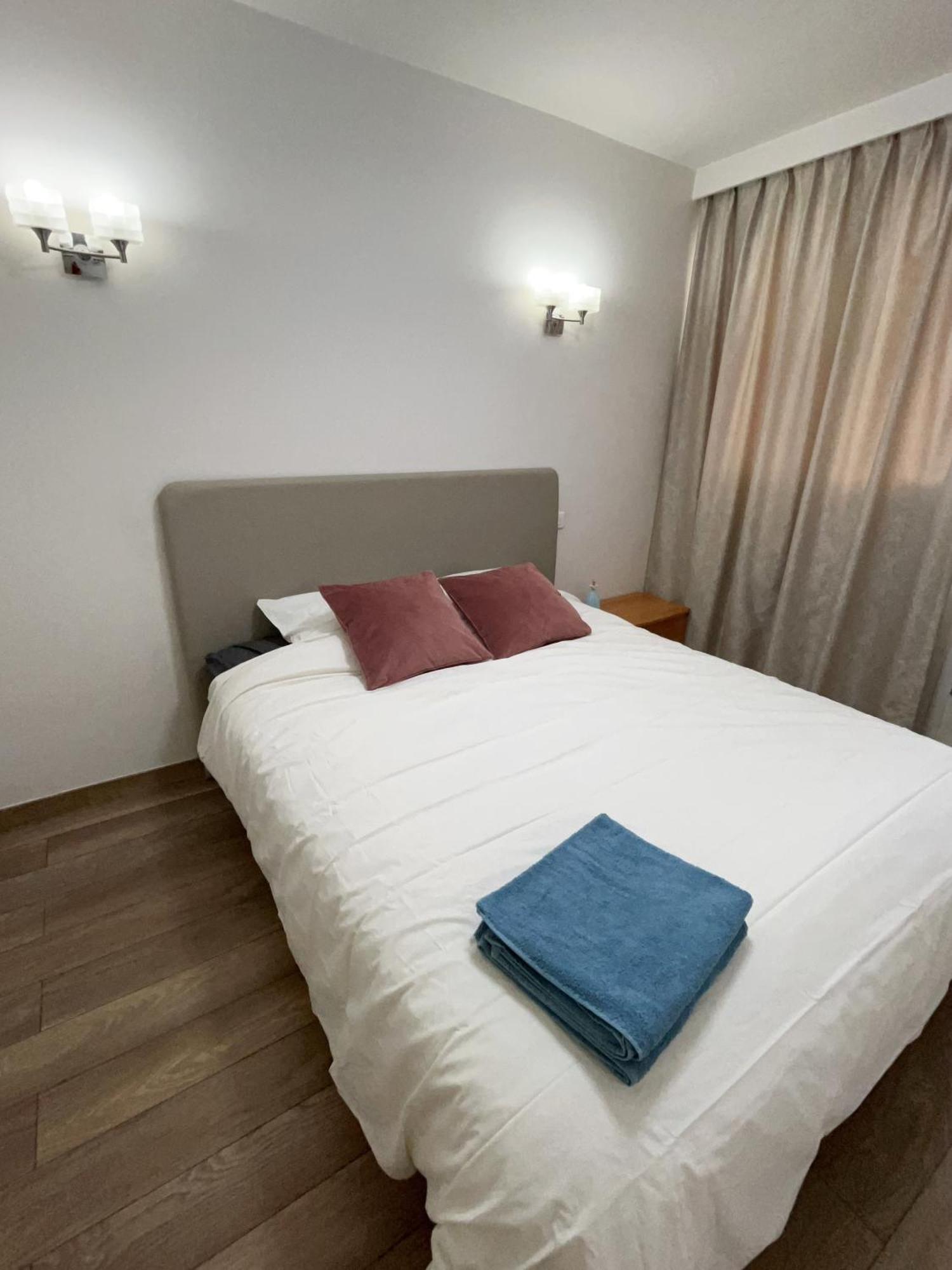 Guest house Luxe -opera 15mins-chambre Avec Salle De Bain Commune