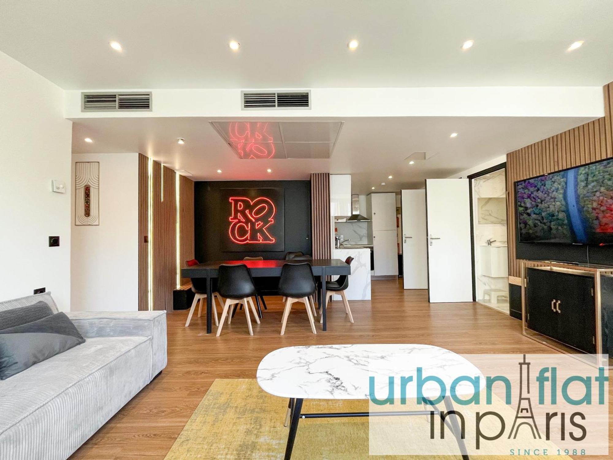 Urban Flat 128 - Art Rock 4bdr Flat Near Champs-elysees Paris