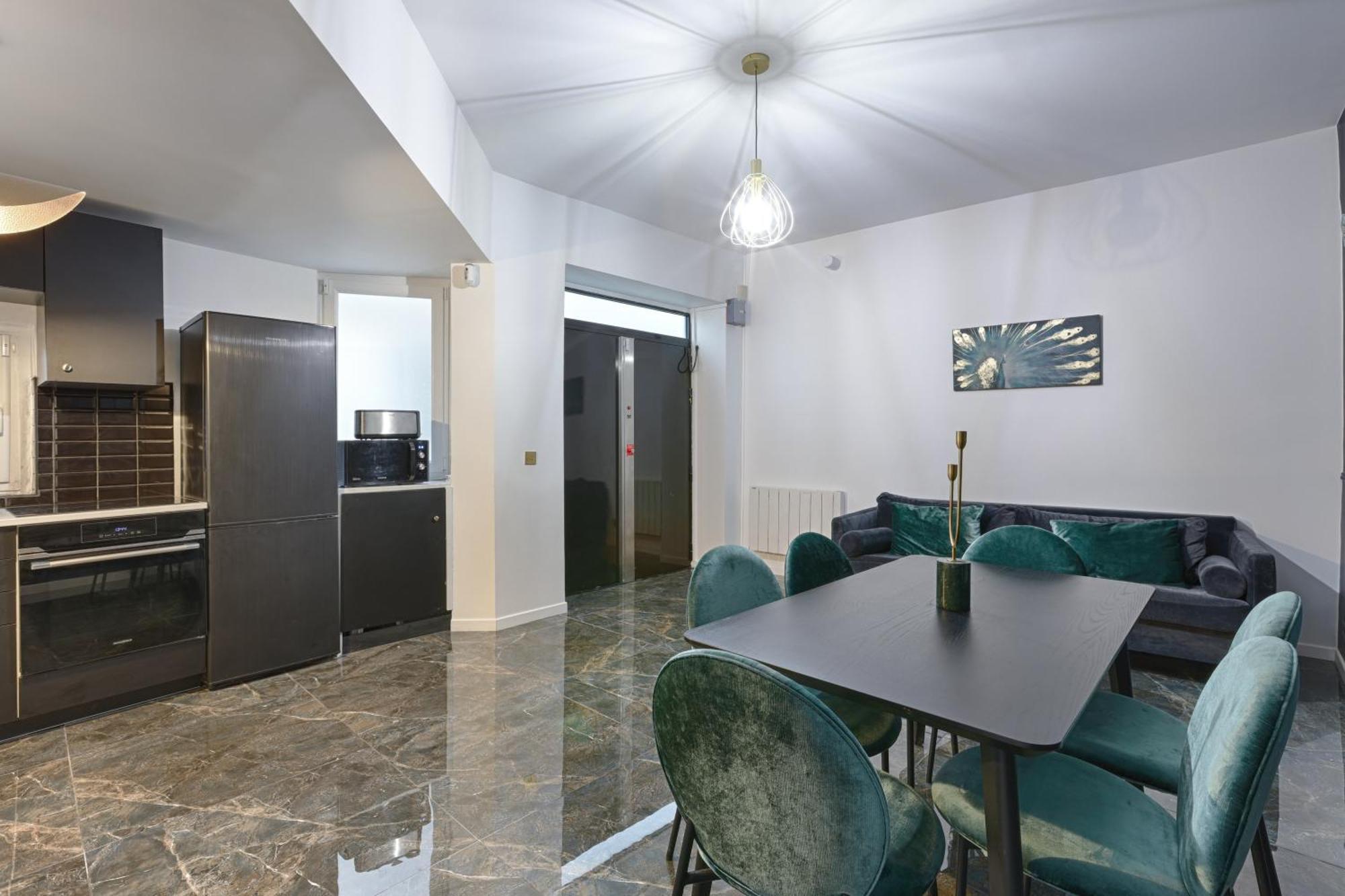 Mykeypers - Amazing Luxury Triplex 3br 8p - Arc De Triomphe Paris