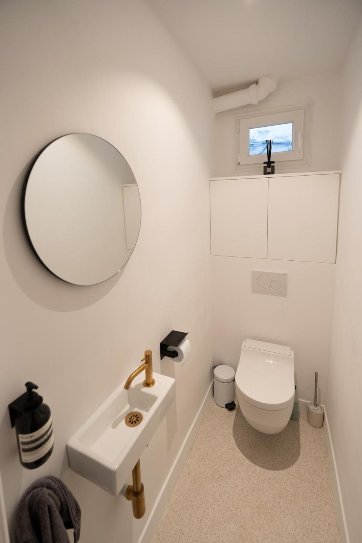 Apartment Minimalist Haussmannian 11