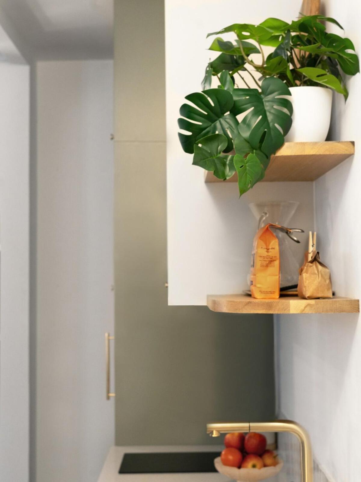 Minimalist Haussmannian 11 Apartment Paris