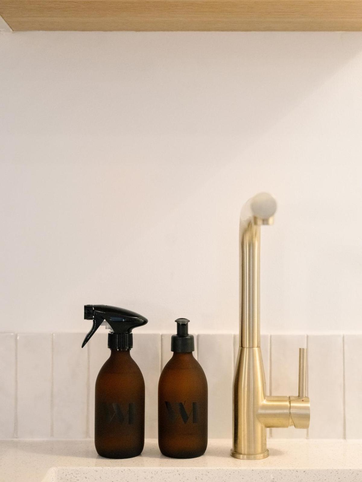 Apartment Minimalist Haussmannian 11 *