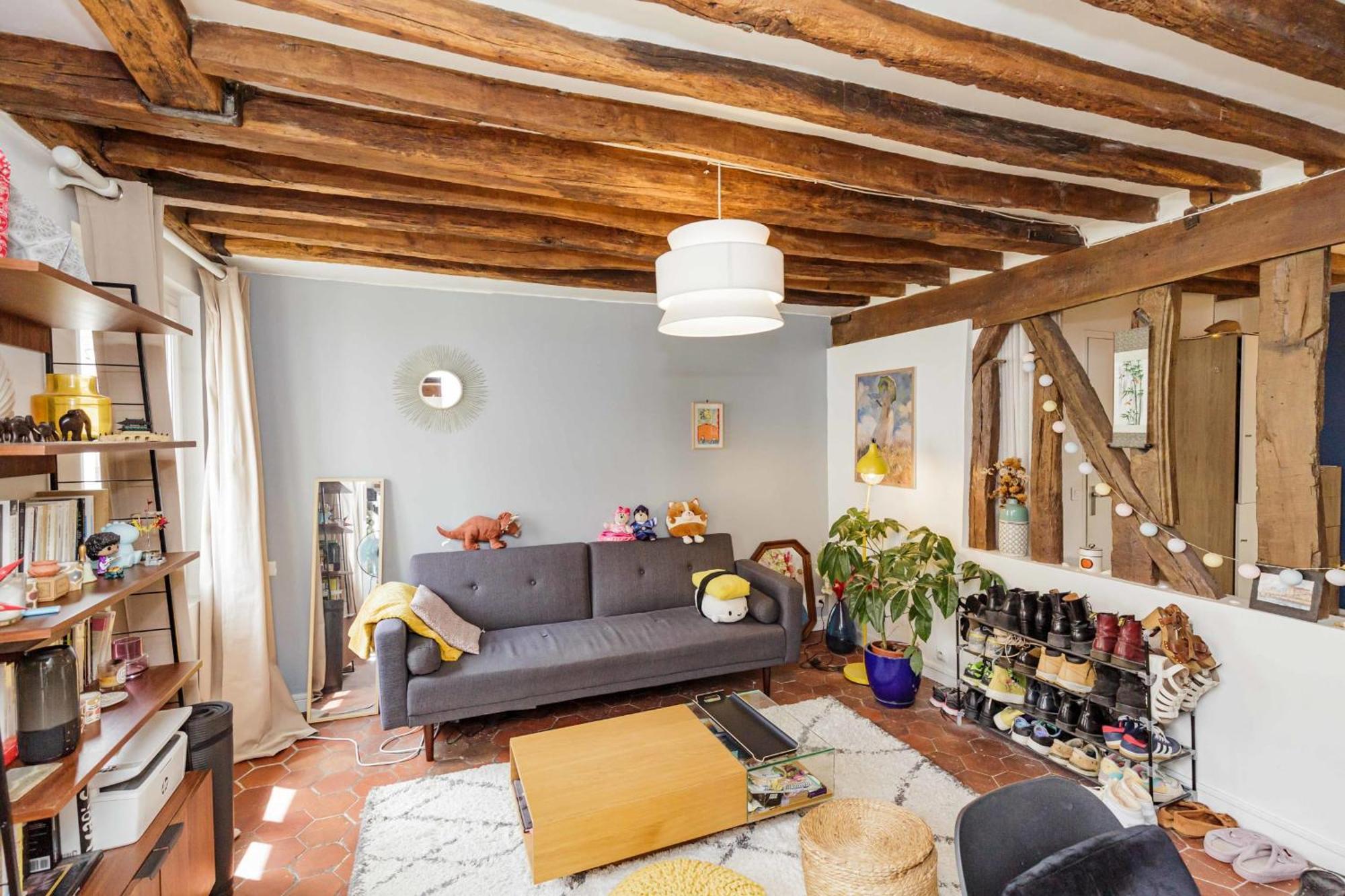 And Bright 40 M For 2 Near Belleville Apartment Paris