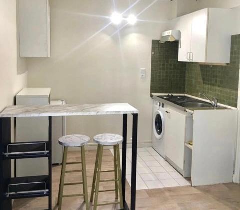 Charming 100m Expo Apartment