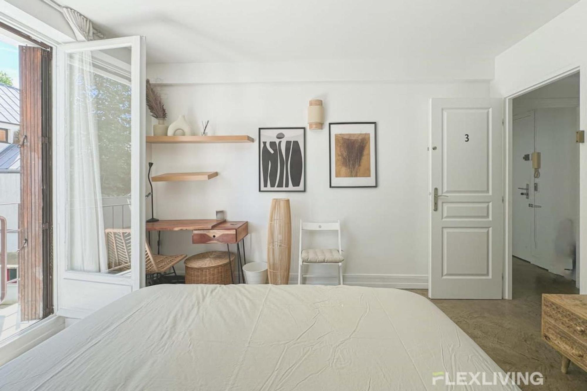 Flexliving - Whole Flat - Friant *