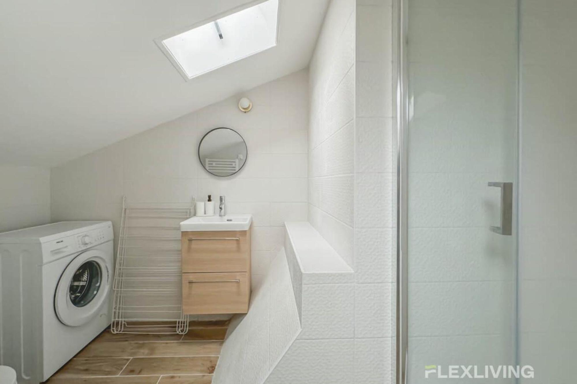 Apartment Flexliving - - St Dominique Paris