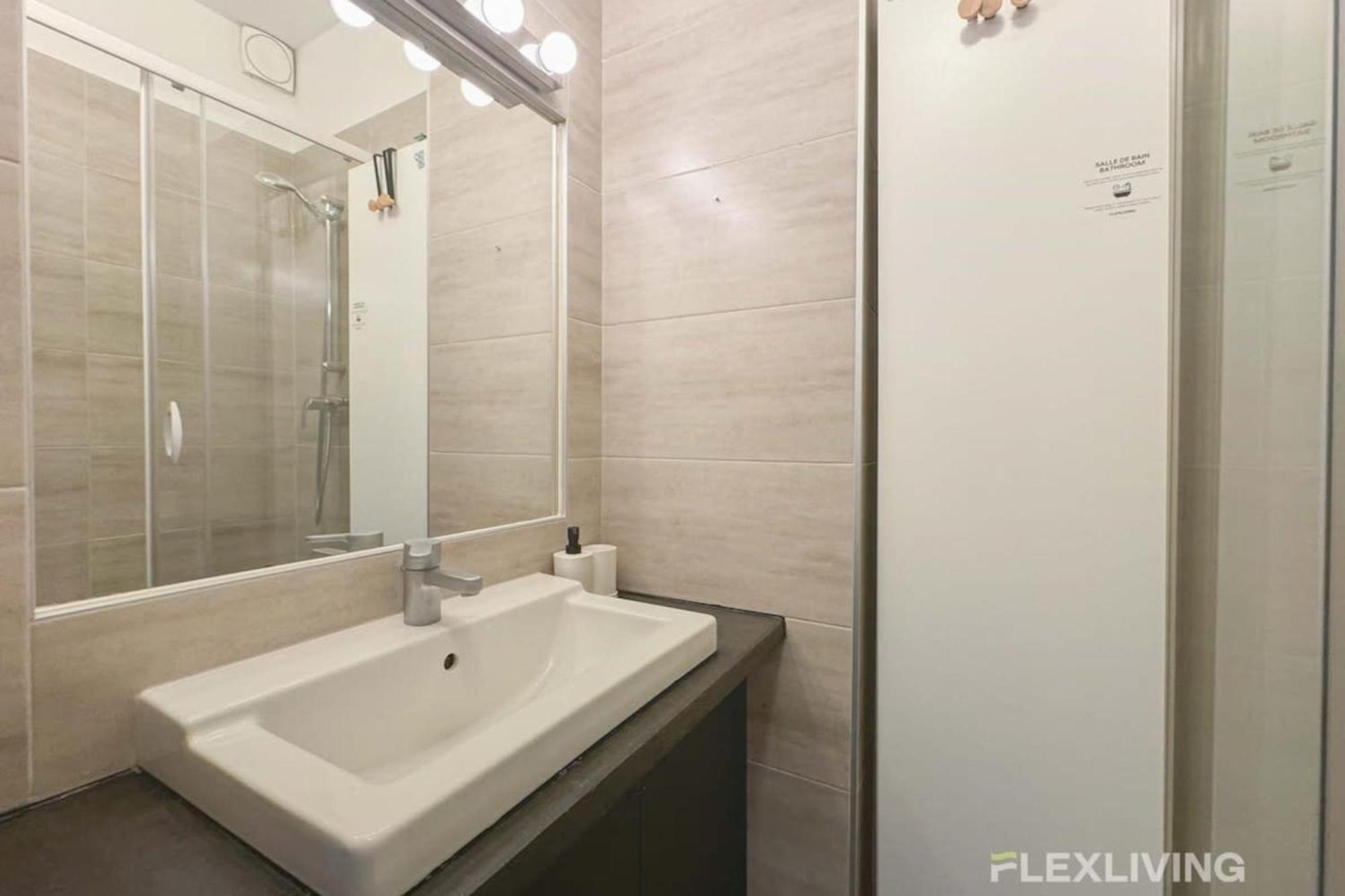 Apartment Flexliving - Whole Flat - Lamarck