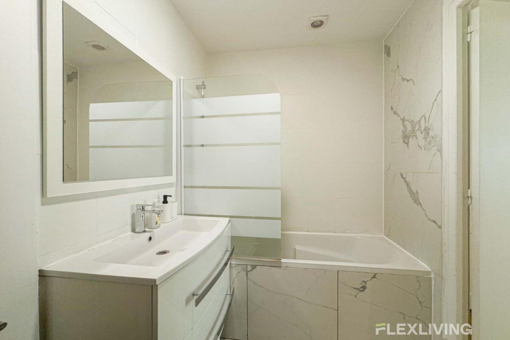 Flexliving - Whole Flat - Banquier