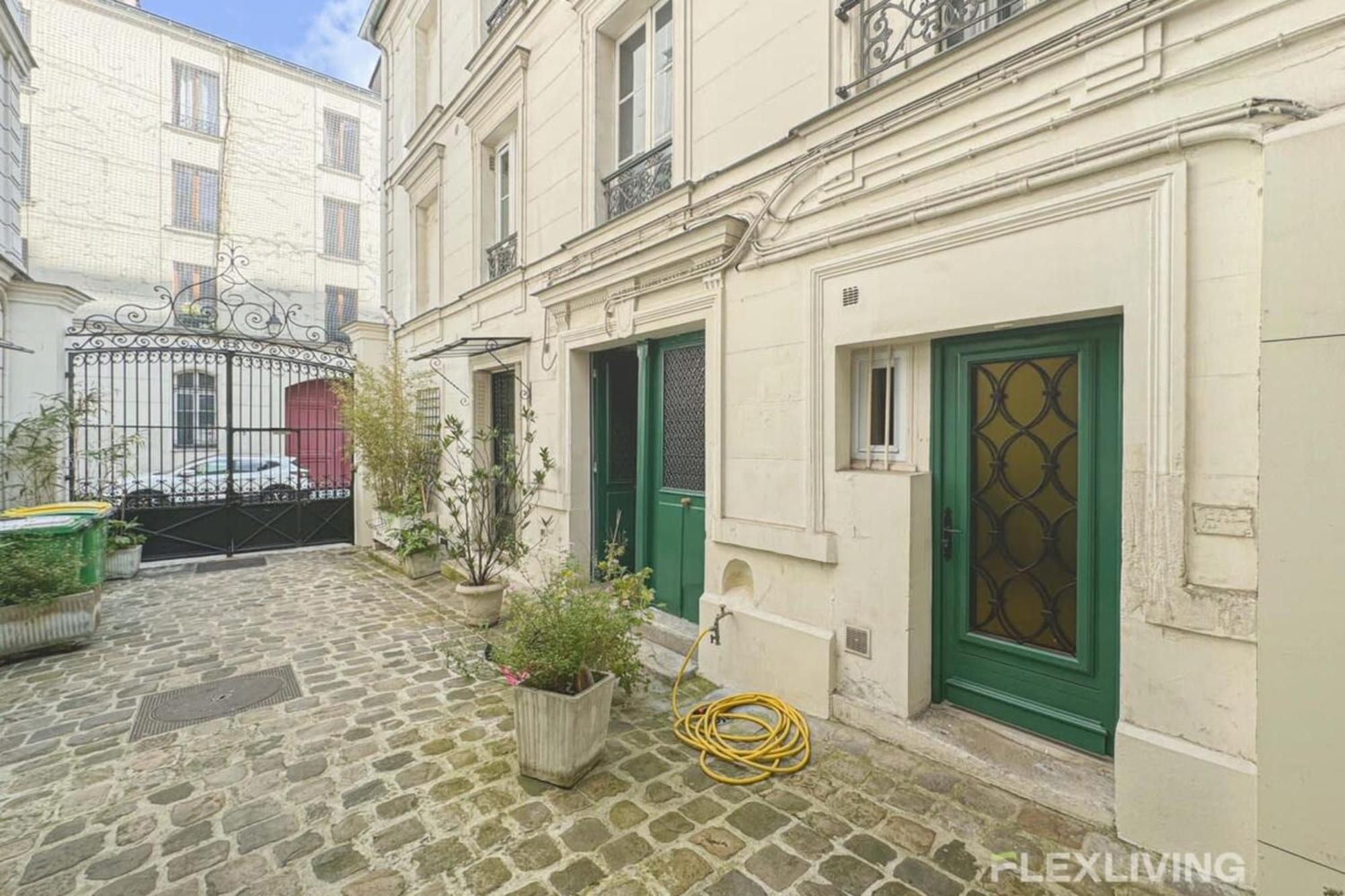Apartment Flexliving - Whole Flat - Banquier Paris