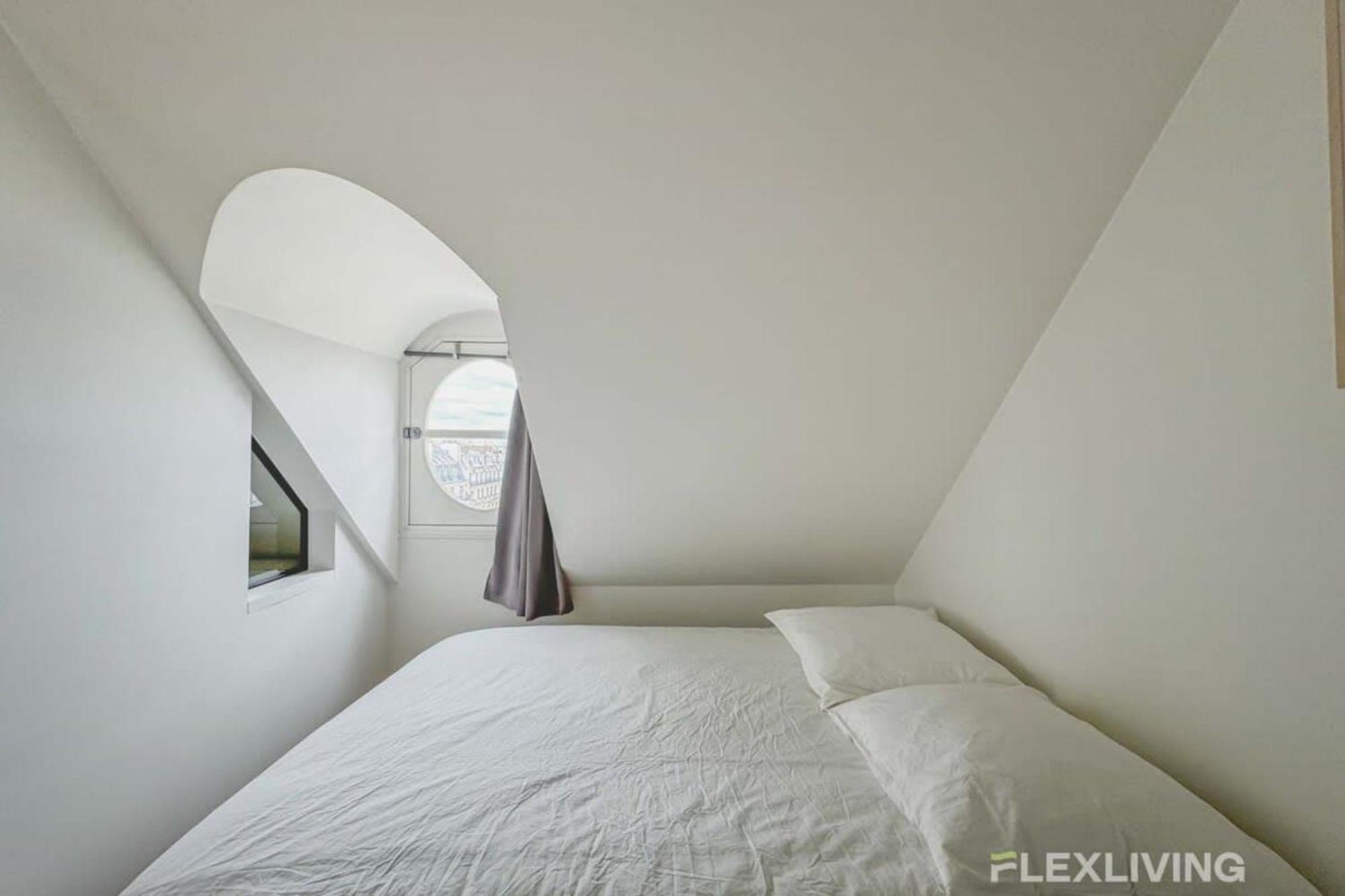 Flexliving - Onebedroom - Malesherbes - Eiffel Tower View * Paris