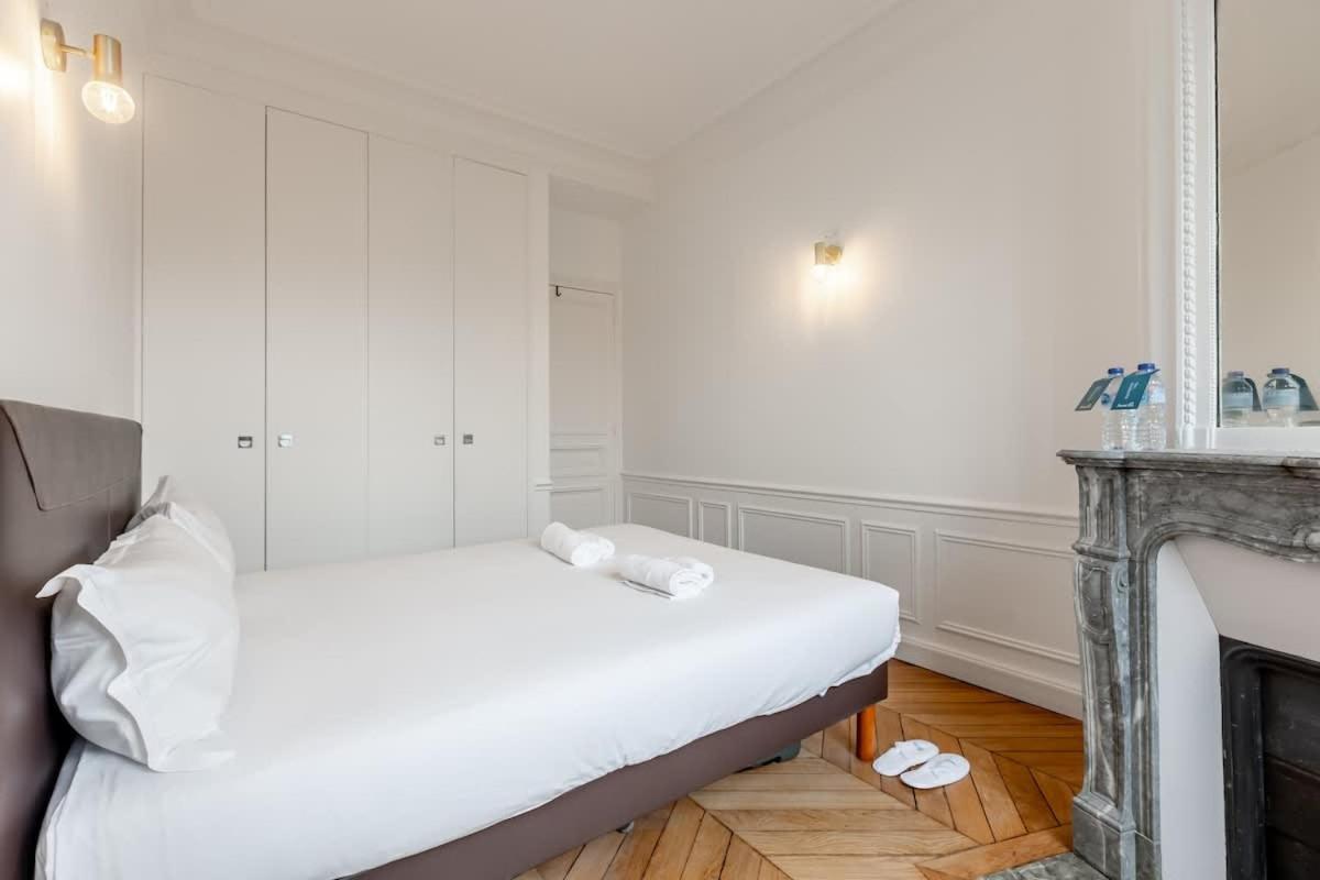 Apartment Keyz - Luxury 3 Bedrooms Near Champs Elysees